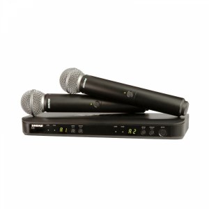 Комплект: караоке-система AST-250 + 2 радиомикрофона SHURE